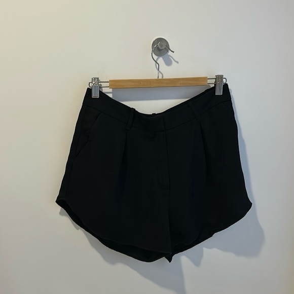 Babaton black shorts - Picture 1 of 4